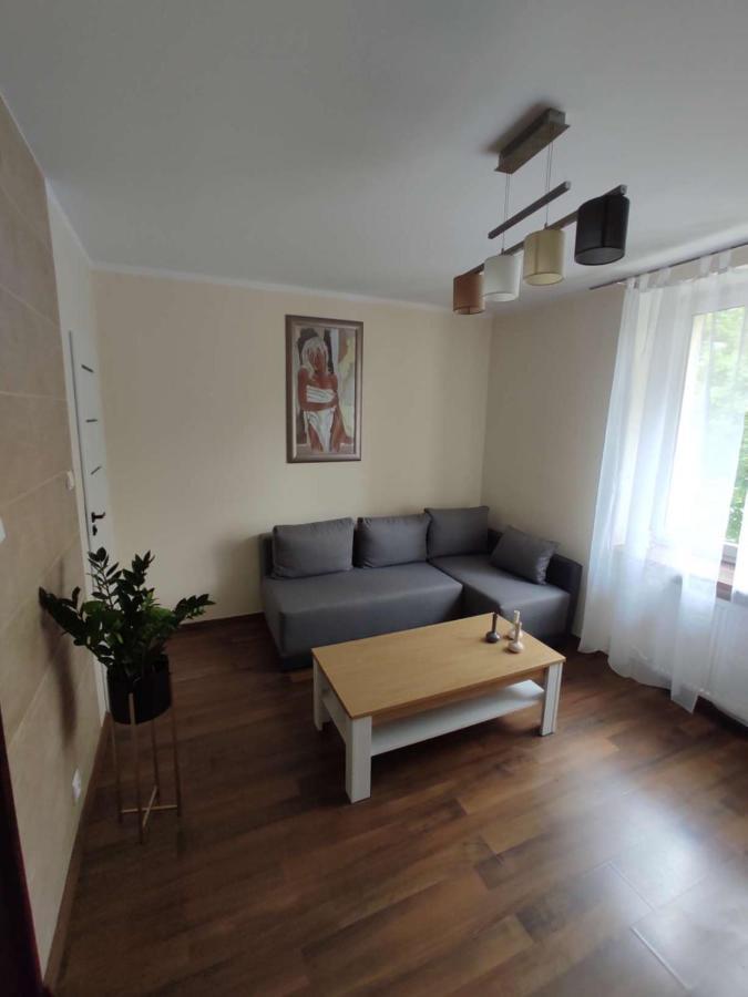 Obok Szczesliwej 7 Lägenhet Gliwice Exteriör bild