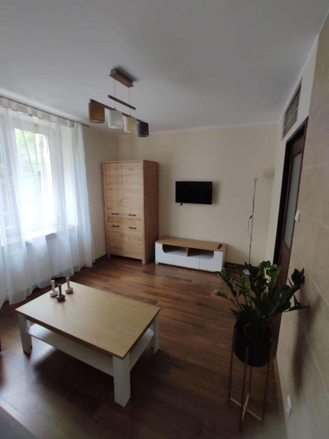 Obok Szczesliwej 7 Lägenhet Gliwice Exteriör bild
